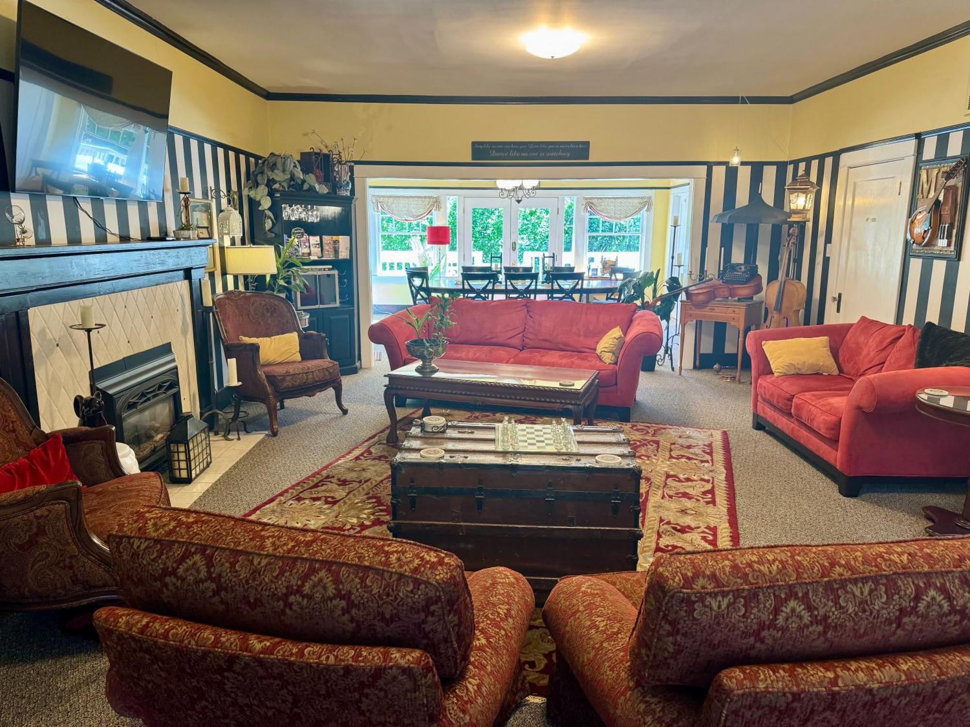 Bayberry Inn B&B And Oregon Wellness Retreat Ашленд Екстериор снимка